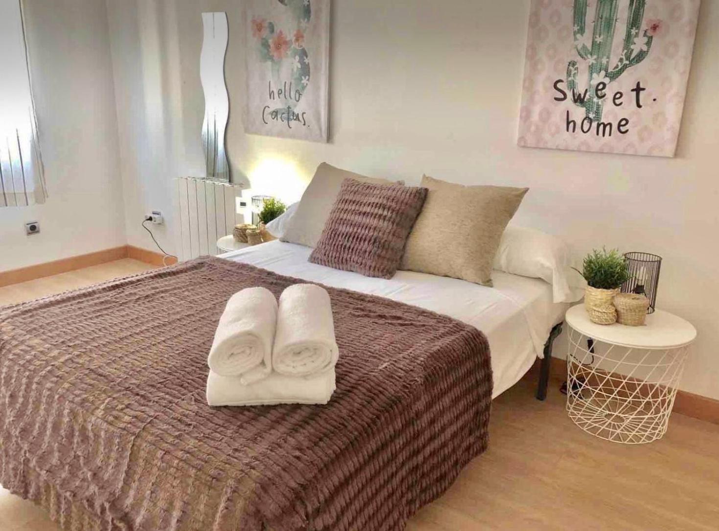 Apartamento Ana Isabel Сарагоса Екстериор снимка