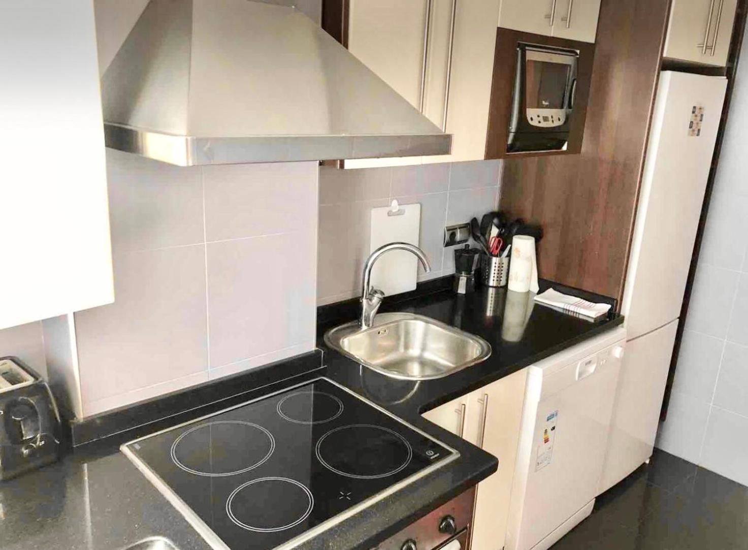 Apartamento Ana Isabel Сарагоса Екстериор снимка