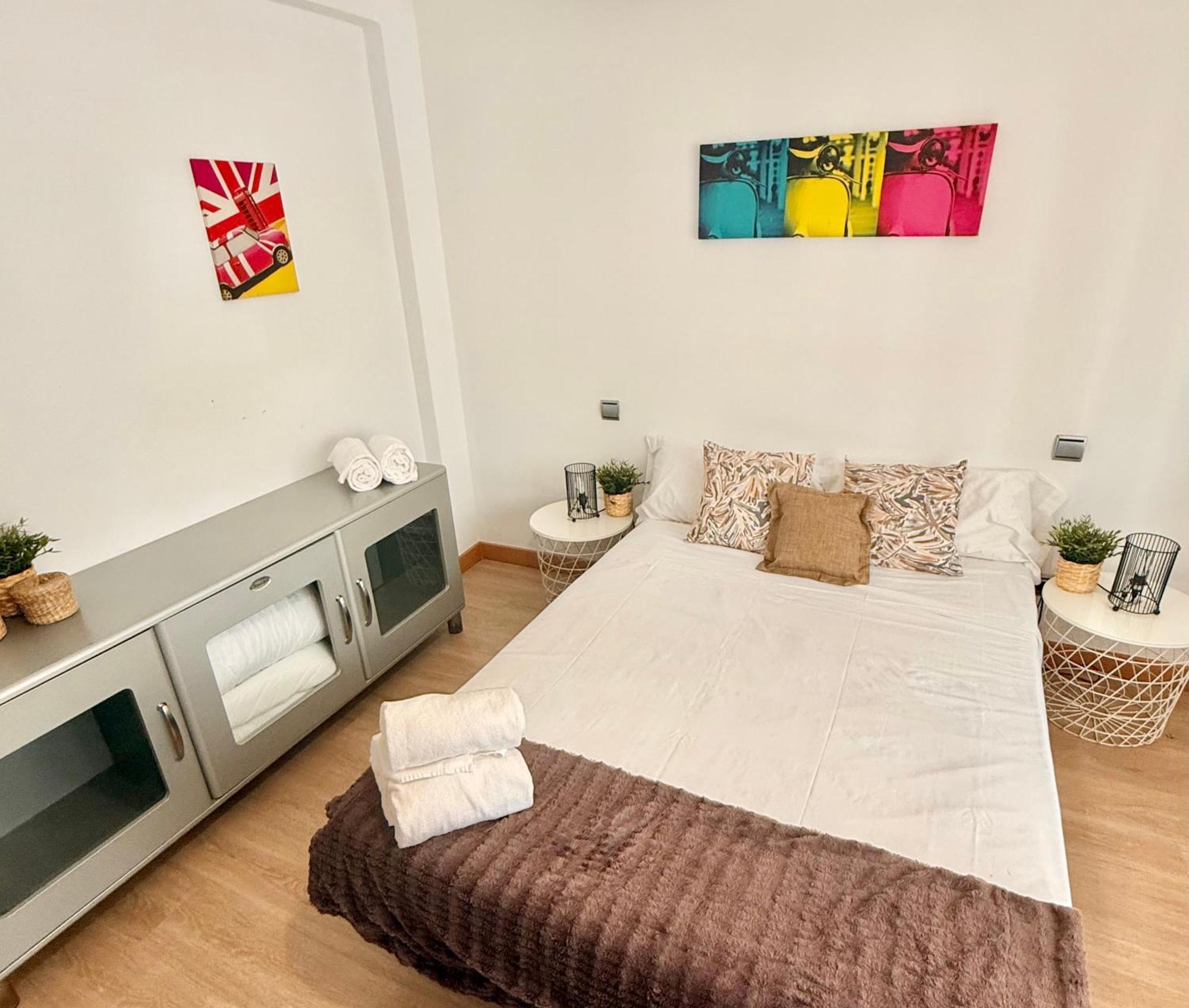 Apartamento Ana Isabel Сарагоса Екстериор снимка