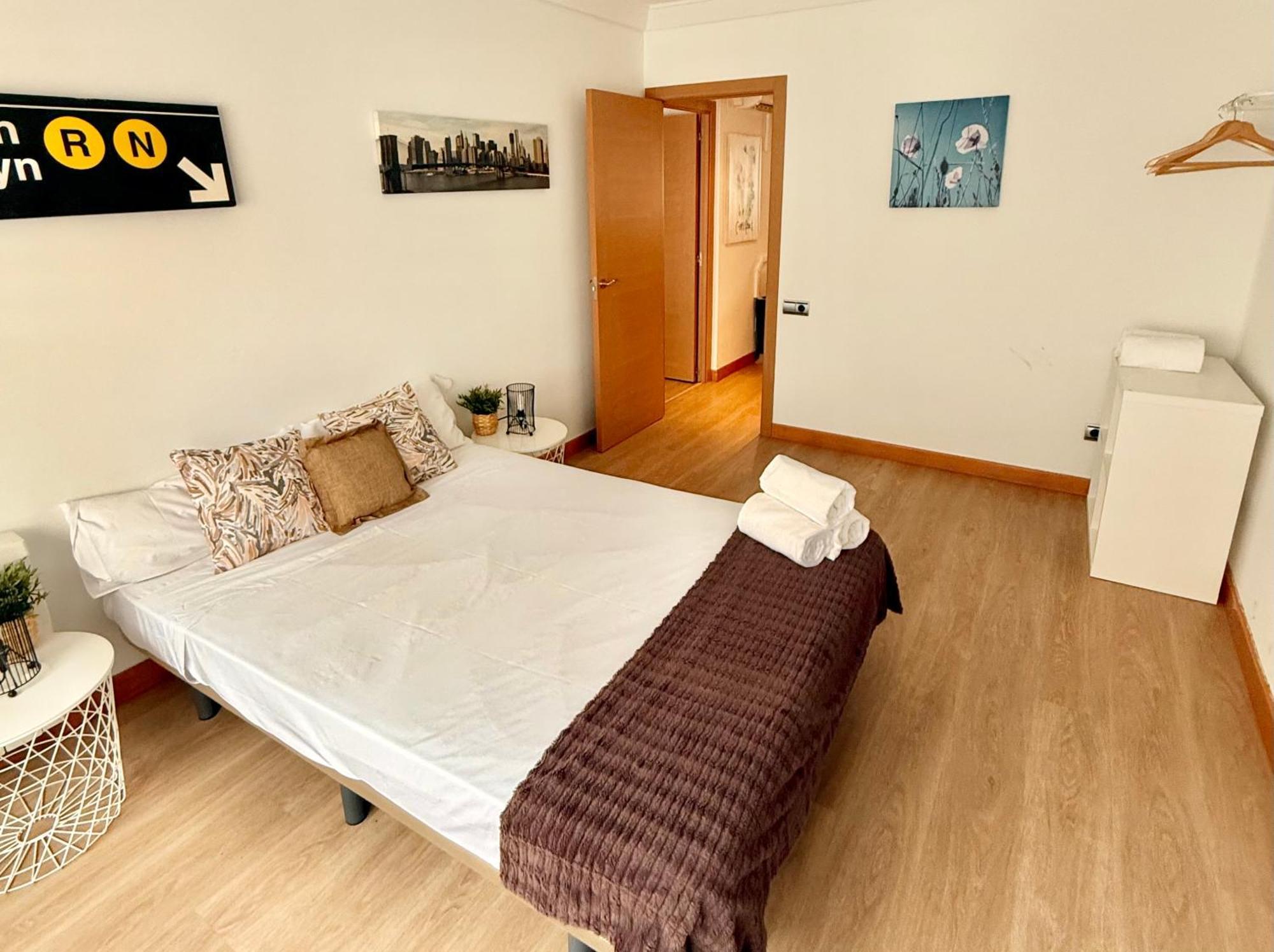 Apartamento Ana Isabel Сарагоса Екстериор снимка